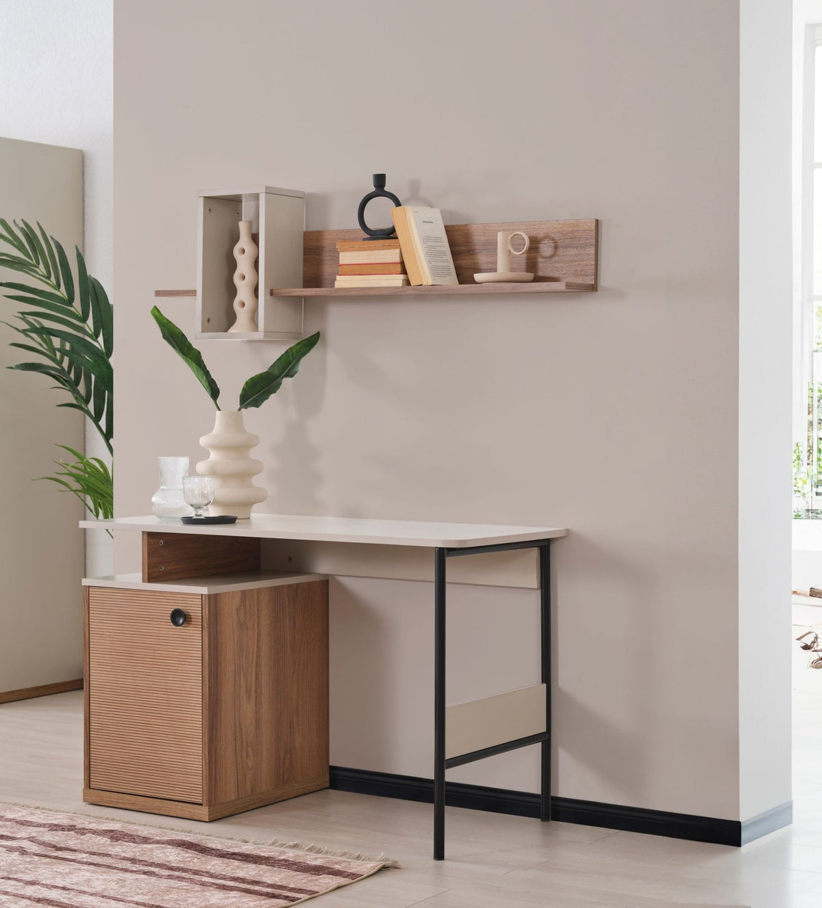 Lagossa Smart Office Desk and Shelf